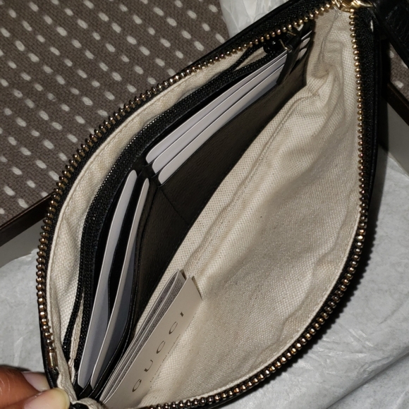 *SOLD*GUCCI black wristlet - Picture 5 of 8